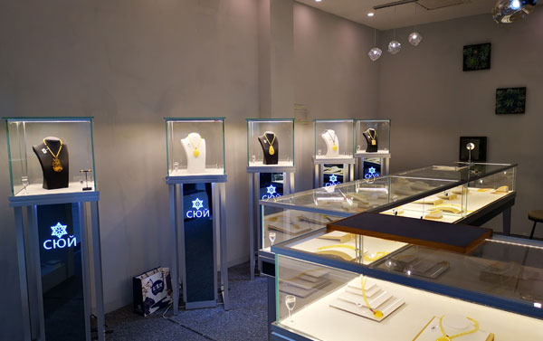 珠宝展示柜台设计的材质要素